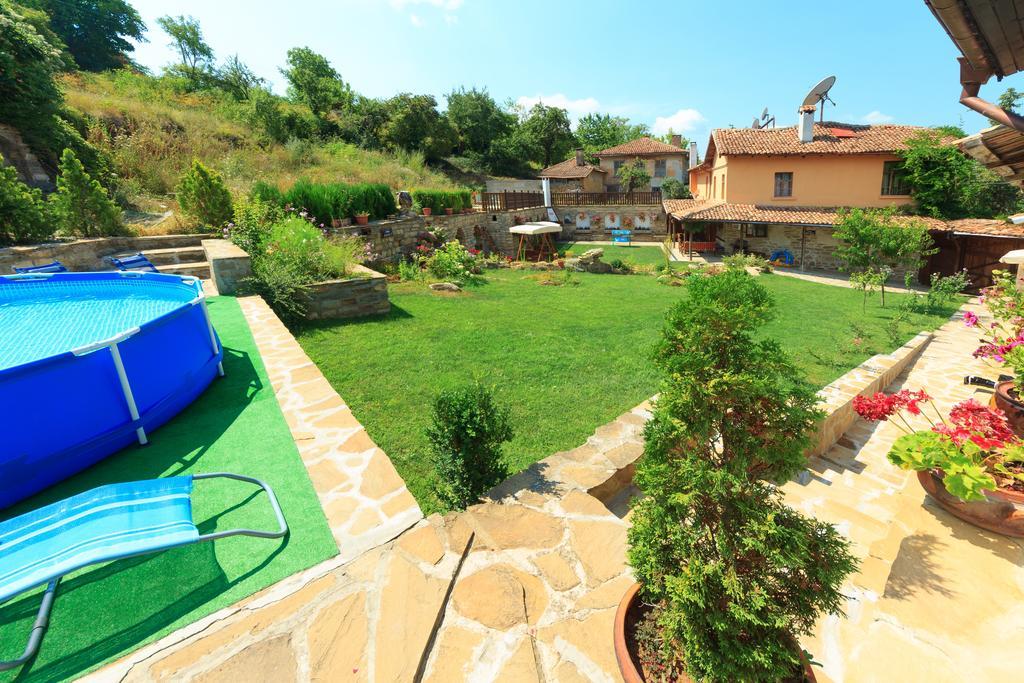 וליקו טורנובו Chamurkov Guest House מראה חיצוני תמונה