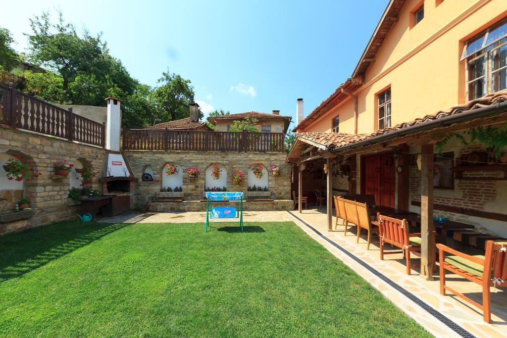 וליקו טורנובו Chamurkov Guest House מראה חיצוני תמונה
